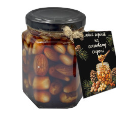 Мікс горіхів на сосновому сиропі