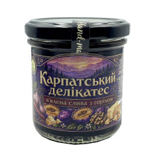В`ялена слива з горіхом 